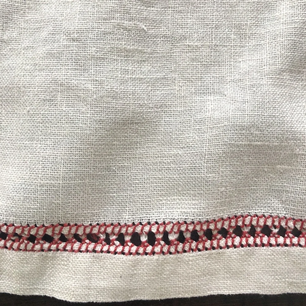 Vintage White Red Linen Cutwork Tablecloth Bed Side Table 31